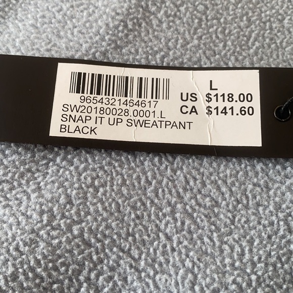 SoulCycle Black Tearaway Snap Up Sweatpants - Size Large - NWT - Picture 6 of 8